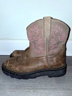 Ariat Fatbaby Brown Leather Pink Embroidered Short Cowboy Boots Women's Size 9